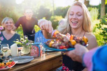Outdoor bbq & entertaining deck